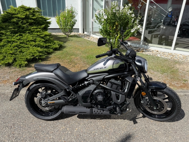 Kawasaki - VULCAN S