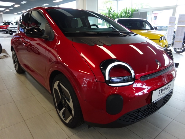 Renault - TWINGO E-TECH ELECTRIC Techno 80 PS urban range