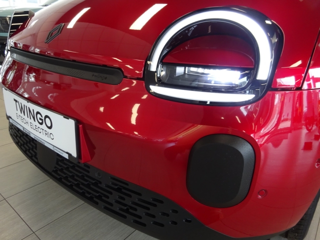 Renault - TWINGO E-TECH ELECTRIC Techno 80 PS urban range
