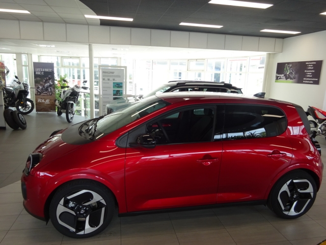 Renault - TWINGO E-TECH ELECTRIC Techno 80 PS urban range