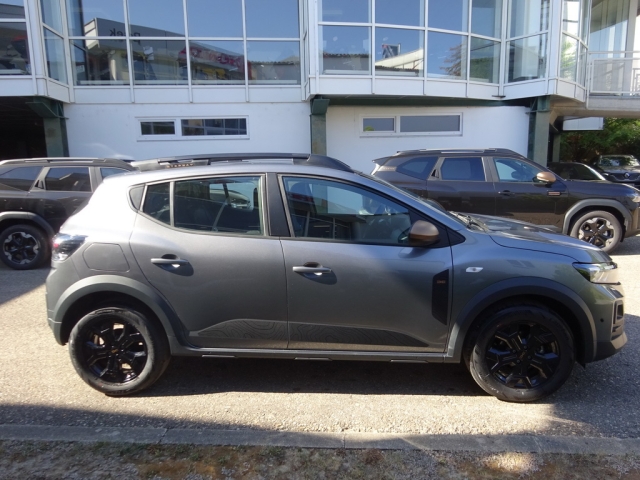 Dacia - SANDERO STEPWAY EXTREME TCe 110