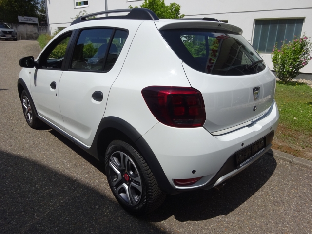Dacia - SANDERO II Stepway Charisma TCe 90 S&S