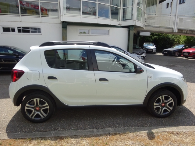Dacia - SANDERO II Stepway Charisma TCe 90 S&S
