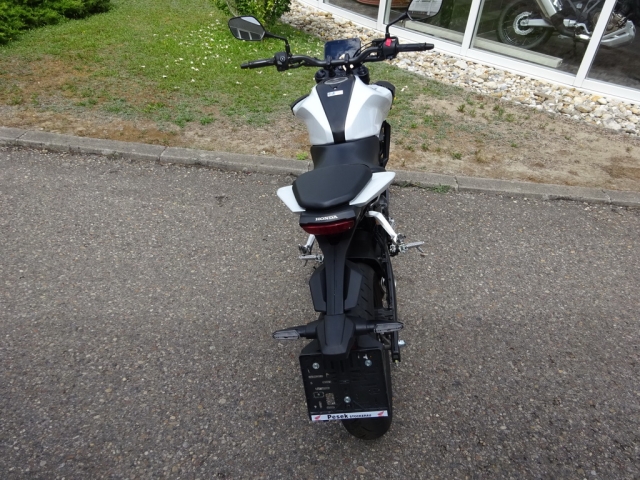 Honda - CB 125R