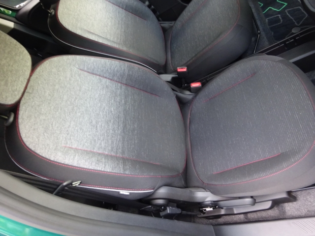 Renault - TWINGO E-TECH ELECTRIC Techno 80 PS urban range