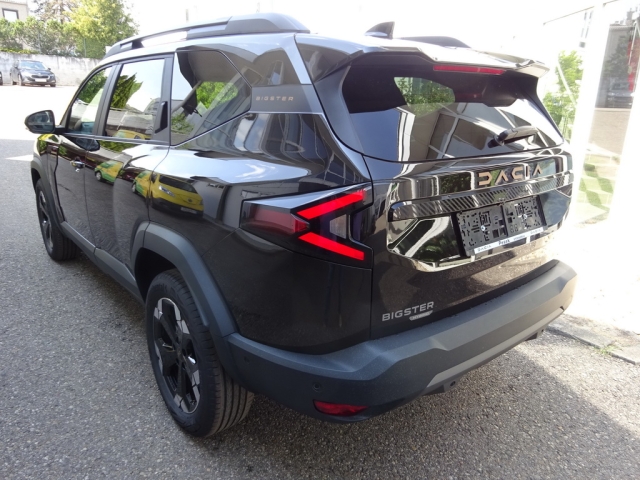 Dacia - BIGSTER EXTREME HYBRID 155