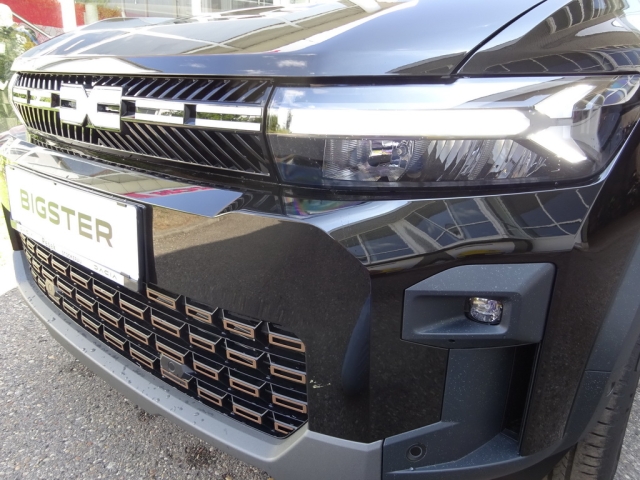 Dacia - BIGSTER EXTREME HYBRID 155