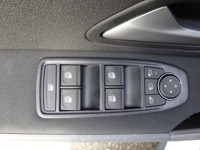 Dacia - BIGSTER JOURNEY HYBRID 155