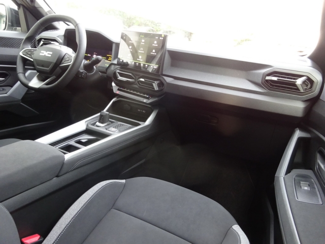 Dacia - BIGSTER JOURNEY HYBRID 155