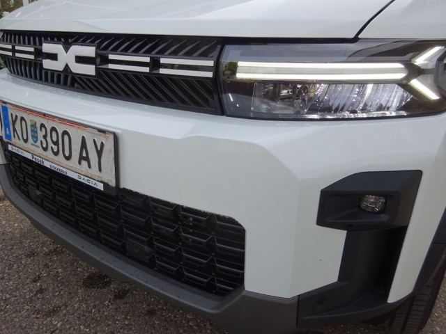 Dacia - BIGSTER JOURNEY HYBRID 155