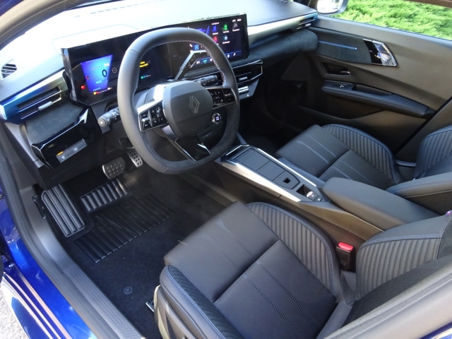 Renault - NEUER CLIO Esprit Alpine Full Hybrid E-Tech 160