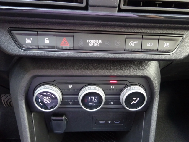 Dacia - SANDERO EXPRESSION TCe 100