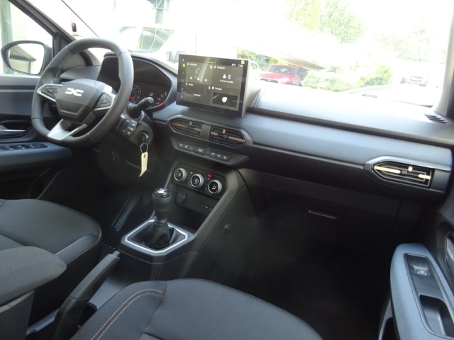 Dacia - SANDERO STEPWAY EXPRESSION TCe 110