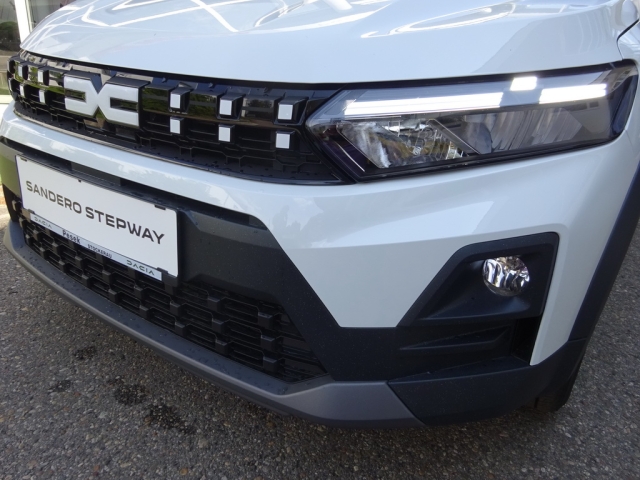 Dacia - SANDERO STEPWAY EXPRESSION TCe 110