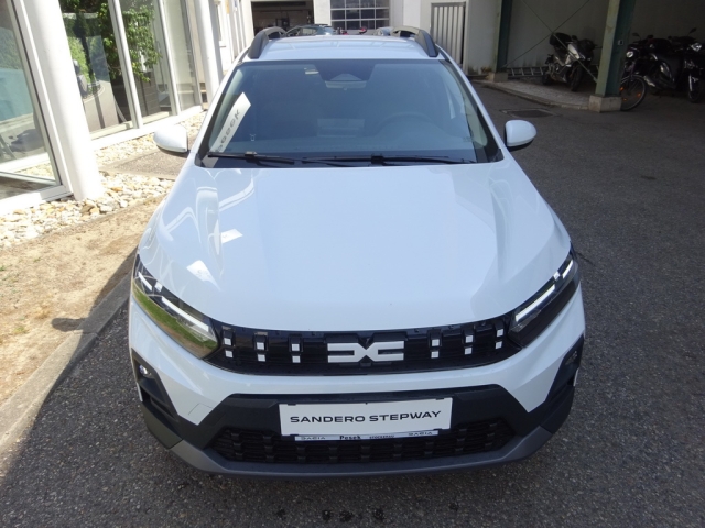 Dacia - SANDERO STEPWAY EXPRESSION TCe 110