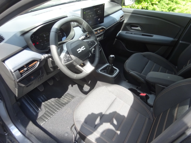 Dacia - SANDERO STEPWAY EXPRESSION TCe 110