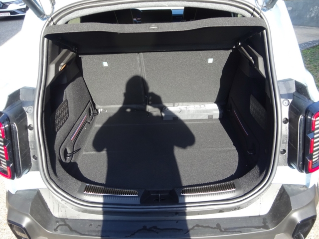 Renault - RENAULT 4 E-TECH ELECTRIC Iconic 150 PS comfort range