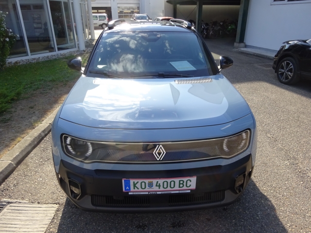 Renault - RENAULT 4 E-TECH ELECTRIC Iconic 150 PS comfort range