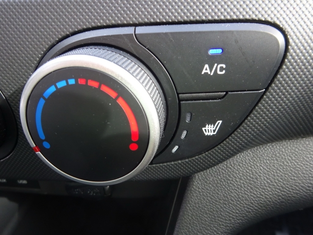 Hyundai - I10L3 PLUS 1,0 MT (304qq)