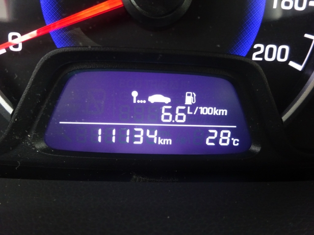 Hyundai - I10L3 PLUS 1,0 MT (304qq)
