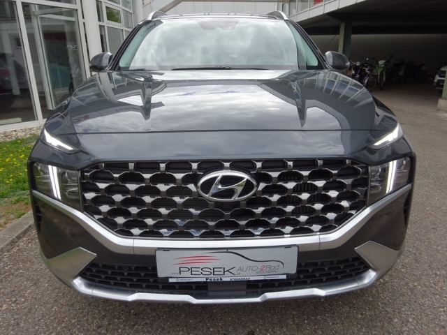 Hyundai - Santa Fe PHEV Luxury Line 1,6 T-GDi PHEV 4WD AT s1