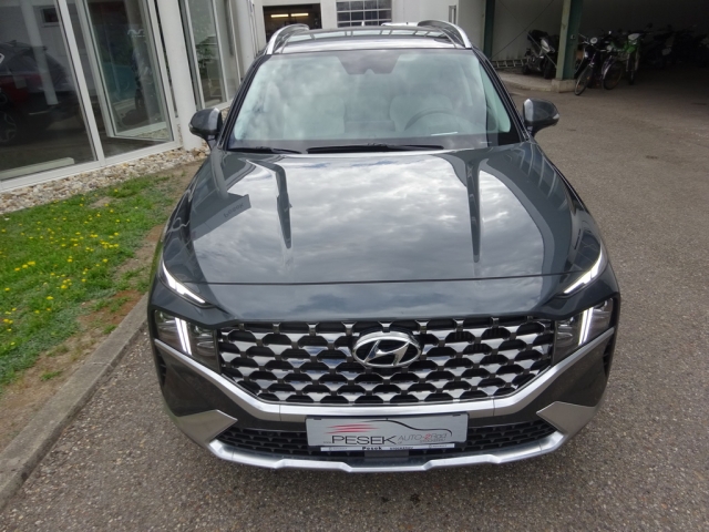 Hyundai - Santa Fe PHEV Luxury Line 1,6 T-GDi PHEV 4WD AT s1