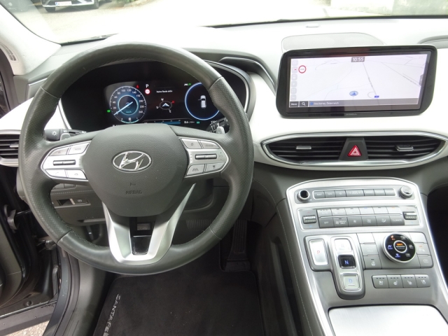 Hyundai - Santa Fe PHEV Luxury Line 1,6 T-GDi PHEV 4WD AT s1