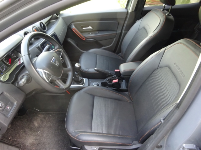 Dacia - DUSTER EXTREME TCe 150 4WD (A3 4 M3M 6US)