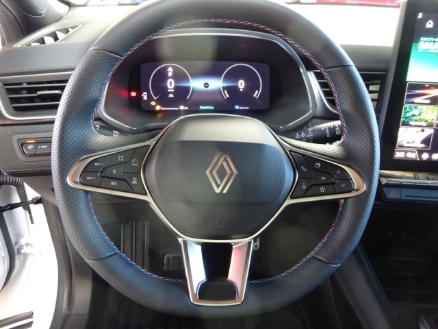 Renault - CAPTUR ESPRIT ALPINE E-TECH FULL HYBRID 160