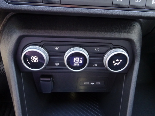 Dacia - SANDERO JOURNEY TCe 100