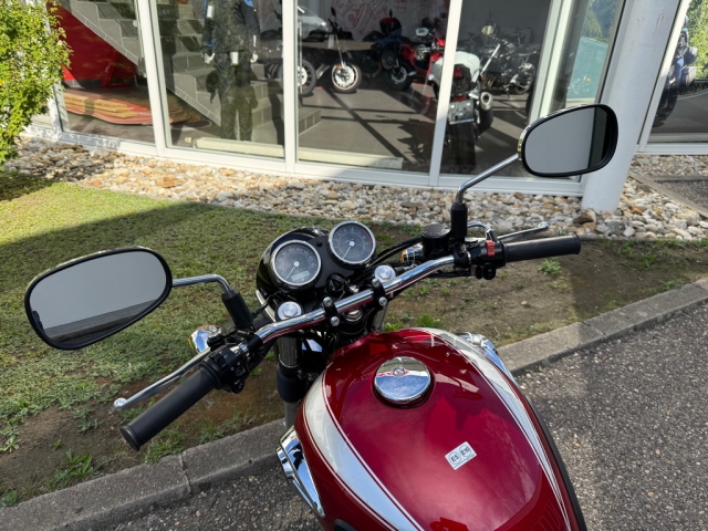 Kawasaki - W800