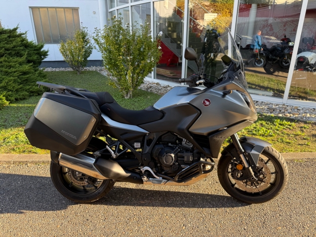 Honda - NT 1100 DCT