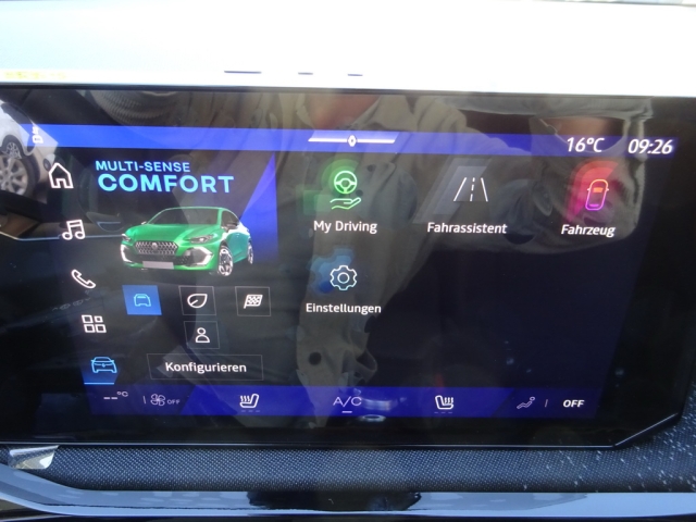 Renault - NEUER CLIO Techno TCe 115
