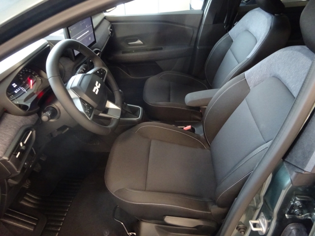Dacia - JOGGER EXPRESSION TCe 110