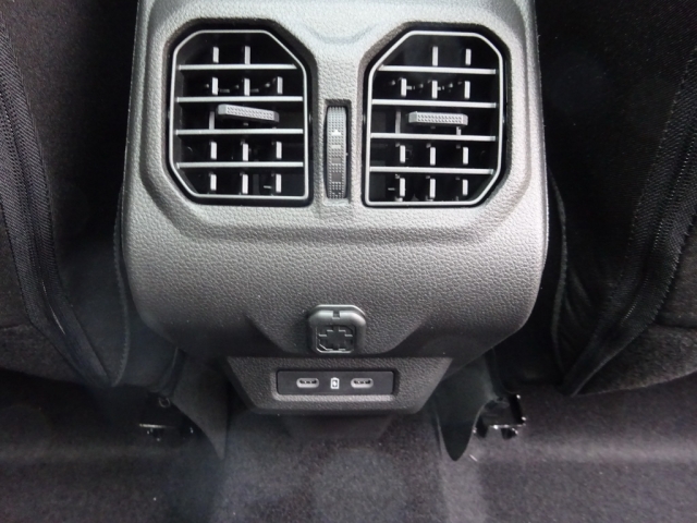Dacia - BIGSTER EXTREME HYBRID 155