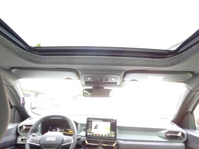 Dacia - BIGSTER EXTREME HYBRID 155