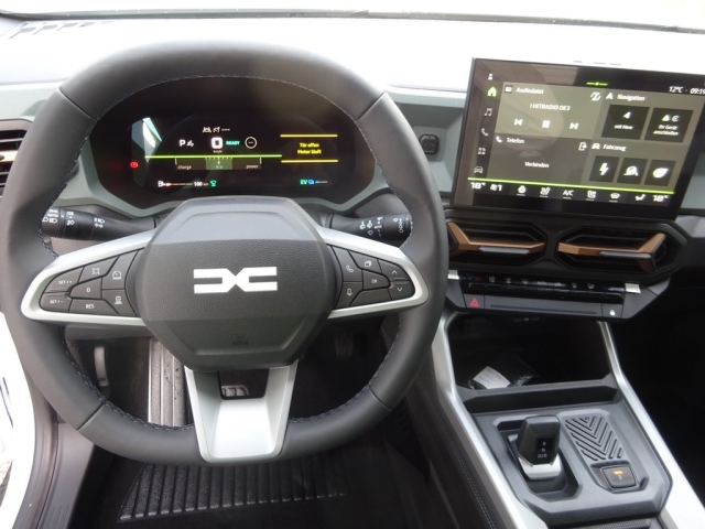 Dacia - BIGSTER EXTREME HYBRID 155