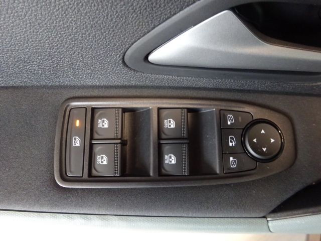 Dacia - BIGSTER EXTREME HYBRID 155
