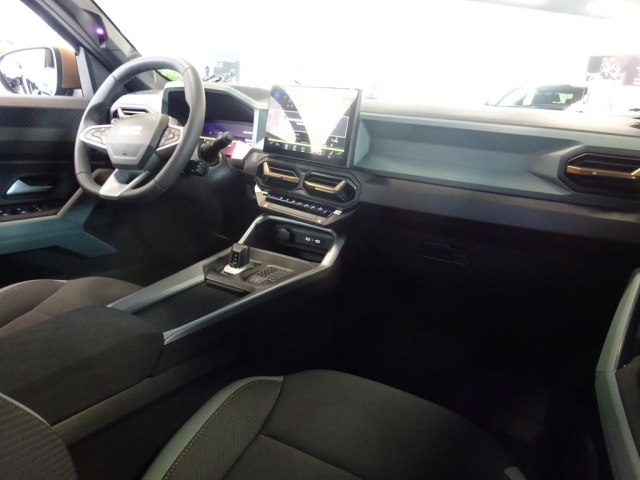 Dacia - BIGSTER EXTREME HYBRID 155