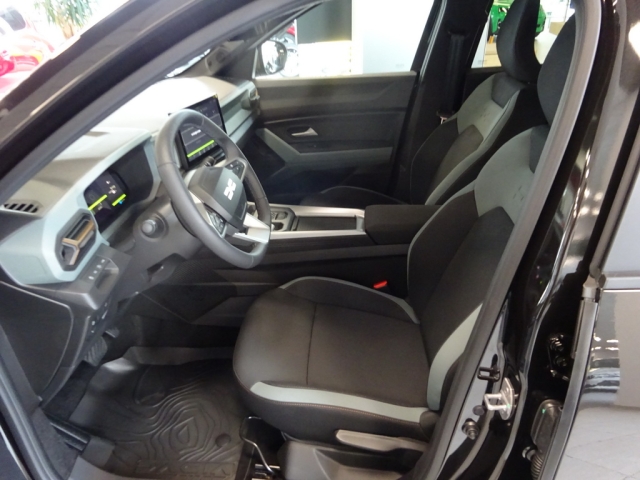 Dacia - BIGSTER EXTREME HYBRID 155