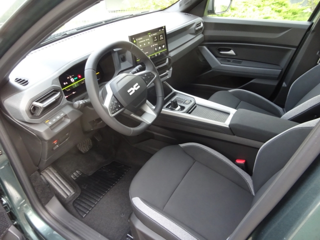 Dacia - BIGSTER JOURNEY HYBRID 155