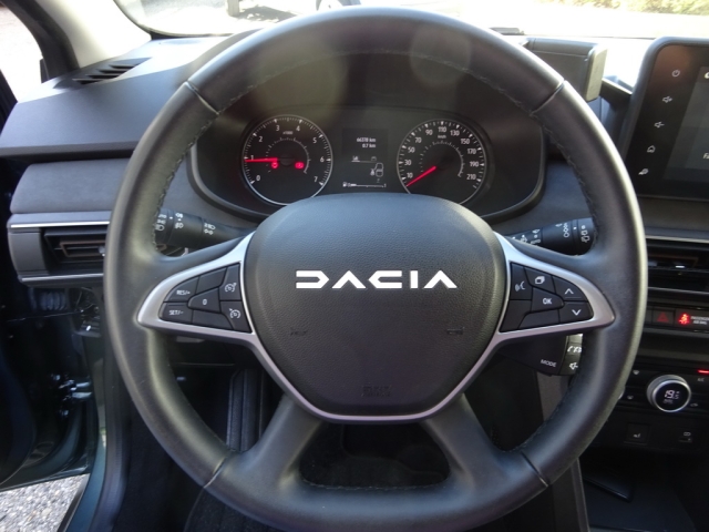 Dacia - SANDERO STEPWAY EXTREME+ TCe 90 (STVB M6 6U S)