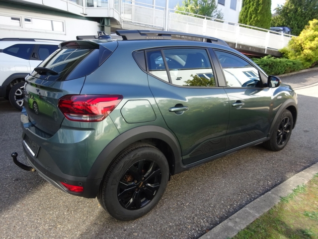 Dacia - SANDERO STEPWAY EXTREME+ TCe 90 (STVB M6 6U S)