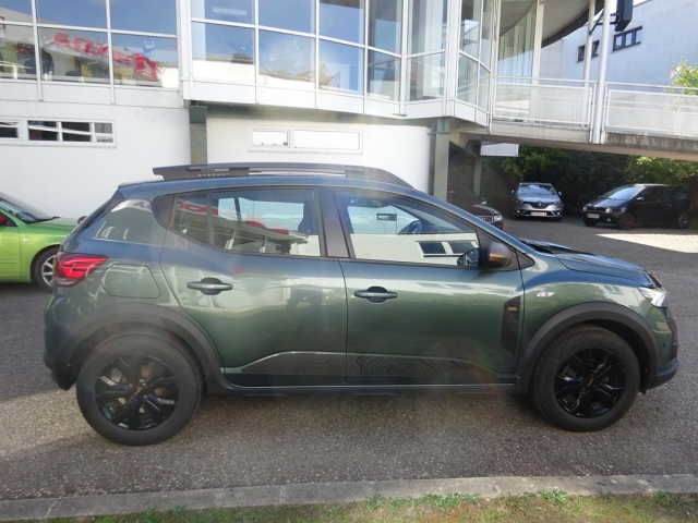 Dacia - SANDERO STEPWAY EXTREME+ TCe 90 (STVB M6 6U S)