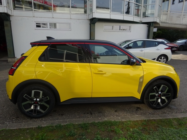 Renault - RENAULT 5 E-TECH ELECTRIC Techno 150 PS comfort range
