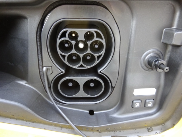 Renault - RENAULT 5 E-TECH ELECTRIC Techno 150 PS comfort range