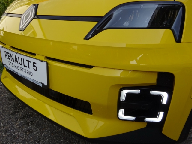 Renault - RENAULT 5 E-TECH ELECTRIC Techno 150 PS comfort range