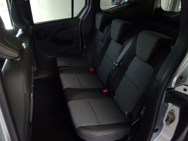 Renault - KANGOO TECHNO TCe 130 EDC MY26 