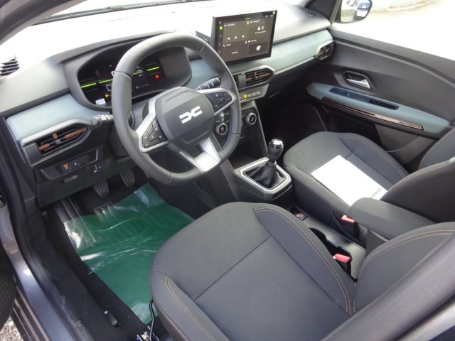 Dacia - SANDERO PH2 STEPWAY EXTREME TCe 110